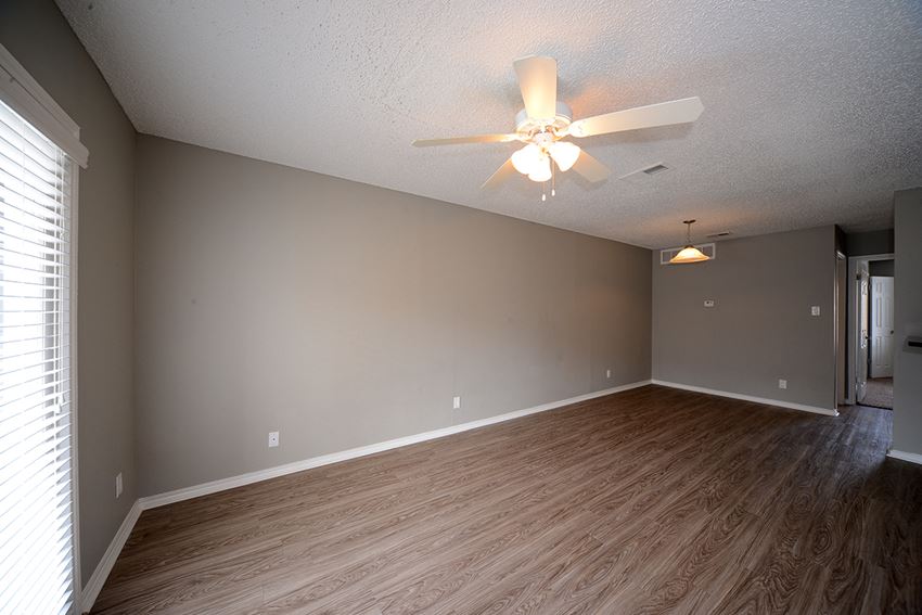 The Trellis At Lake Highlands Apartments, 9707 Walnut Hill Lane, Dallas, TX RentCafe